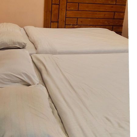 J J Residency Otel Pondicherry Dış mekan fotoğraf